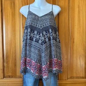 Flowing maternity top